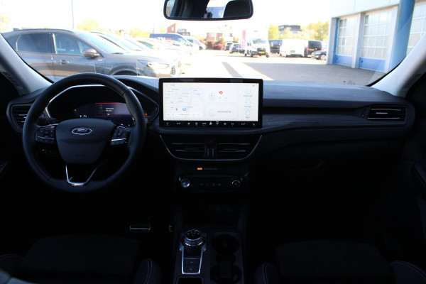 Ford Kuga 2.5 PHEV Active X 243pk | Driver Assistance Pack | Winterpack | Technology Pack | Panoramadak | All Weather Banden