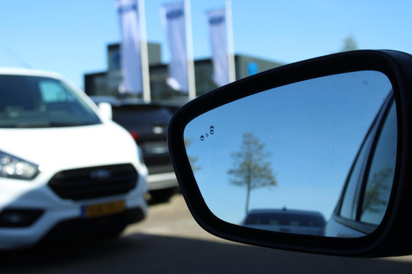 Ford Kuga 2.5 PHEV Active X 243pk | Driver Assistance Pack | Winterpack | Technology Pack | Panoramadak | All Weather Banden