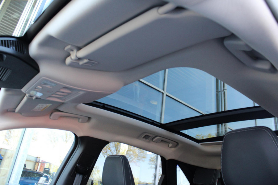 Ford Kuga 2.5 PHEV Active X 243pk | Driver Assistance Pack | Winterpack | Technology Pack | Panoramadak | All Weather Banden