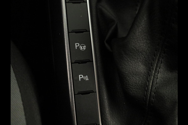 Volkswagen Polo 1.0 TSI Style | Automaat | Panoramadak |Carplay | Climatronic | Stoelverwarming |