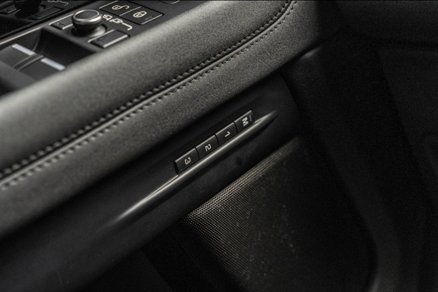 Land Rover Range Rover Evoque 2.0 P250 AWD R-Dynamic HSE ACC Meridian Leder Memory Keyless 20''