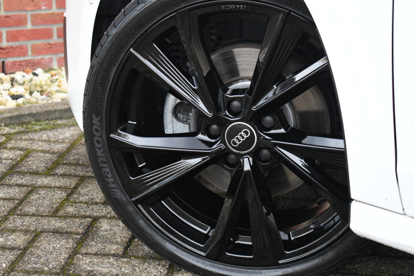 Audi A3 Sportback 35 TFSI 150pk Pano El-Klep Keyless Optic-black Carplay