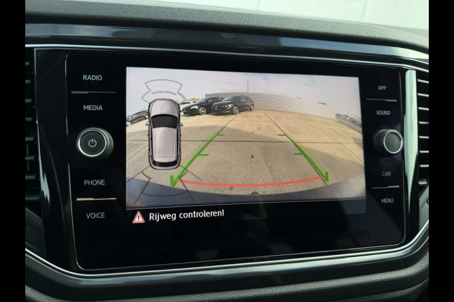Volkswagen T-Roc 1.5 TSI Sport LED | Trekhaak | Carplay | Camera | Virtual Cockpit | PDC