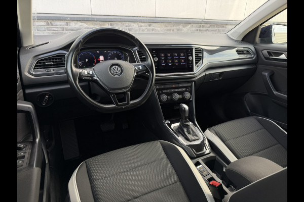 Volkswagen T-Roc 1.5 TSI Sport LED | Trekhaak | Carplay | Camera | Virtual Cockpit | PDC