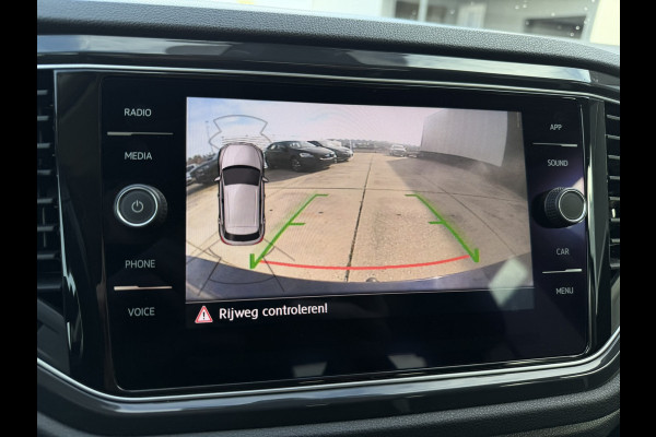 Volkswagen T-Roc 1.5 TSI Sport LED | Trekhaak | Carplay | Camera | Virtual Cockpit | PDC