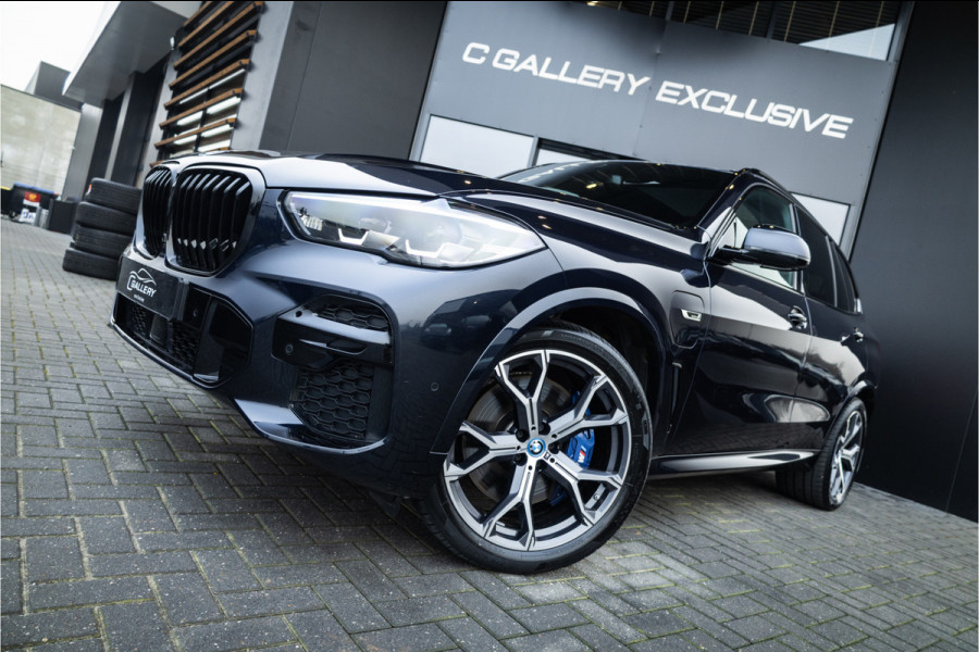 BMW X5 xDrive45e Executive - M Sport | Panorama | Luchtvering | 360 Camera