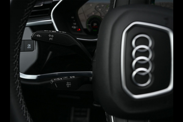 Audi Q3 Sportback 45 TFSI e S Edition | Panoramadak | Leder | Achteruitrijcamera | Stoelverwarming  | Climate control | 20 Inch
