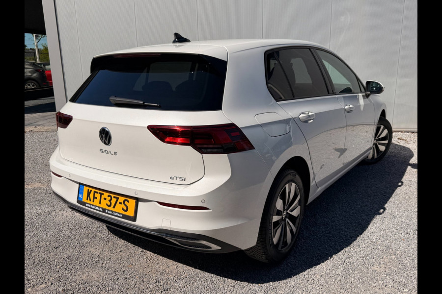 Volkswagen Golf 1.0 eTSI Move IQ Drive Virtuall ACC Carplay Sfeer Stoel/stuurverw