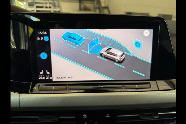Volkswagen Golf 1.0 eTSI Move IQ Drive Virtuall ACC Carplay Sfeer Stoel/stuurverw