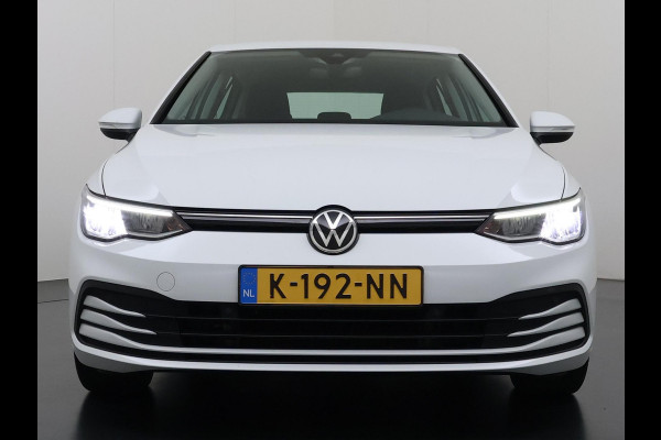 Volkswagen Golf 1.0 eTSI Life Business AUTOMAAT| ADAPTIVE CRUISE CONTROL| STOEL+ STUURVERWARMING| APPLE CARPLAY/ ANDROID AUTO| 18 INCH HOOGLANS ZWARTE VELGEN| BTW| RIJKLAAPRIJS INCL. 12 MND BOVAG GARANTIE