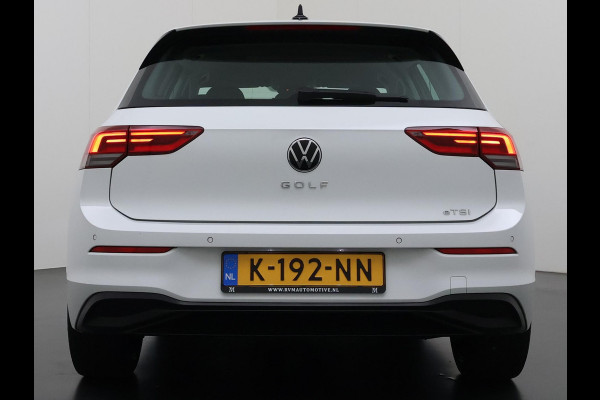 Volkswagen Golf 1.0 eTSI Life Business AUTOMAAT| ADAPTIVE CRUISE CONTROL| STOEL+ STUURVERWARMING| APPLE CARPLAY/ ANDROID AUTO| 18 INCH HOOGLANS ZWARTE VELGEN| BTW| RIJKLAAPRIJS INCL. 12 MND BOVAG GARANTIE