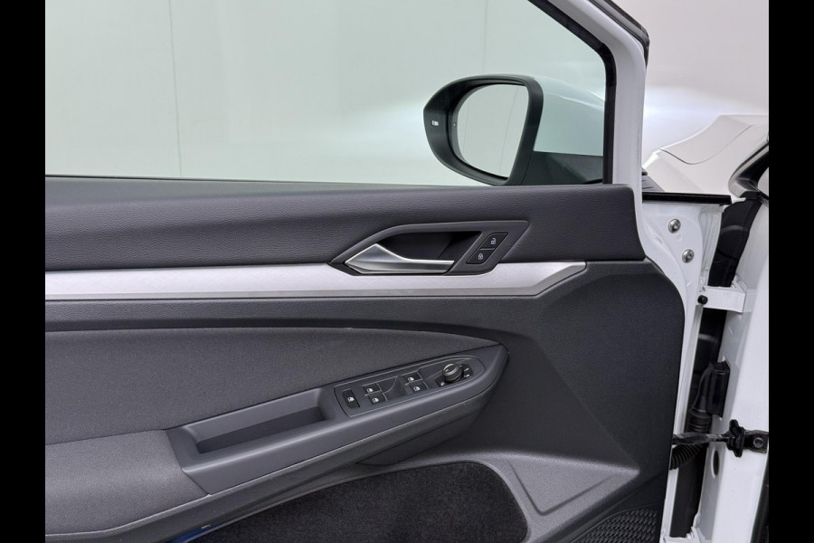 Volkswagen Golf 1.0 eTSI Life Business AUTOMAAT| ADAPTIVE CRUISE CONTROL| STOEL+ STUURVERWARMING| APPLE CARPLAY/ ANDROID AUTO| 18 INCH HOOGLANS ZWARTE VELGEN| BTW| RIJKLAAPRIJS INCL. 12 MND BOVAG GARANTIE