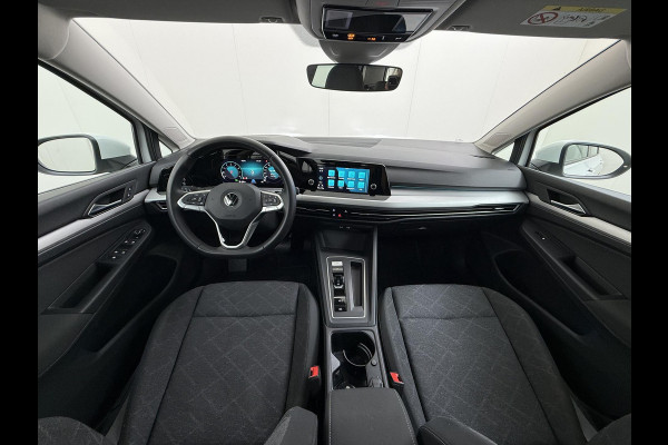 Volkswagen Golf 1.0 eTSI Life Business AUTOMAAT| ADAPTIVE CRUISE CONTROL| STOEL+ STUURVERWARMING| APPLE CARPLAY/ ANDROID AUTO| 18 INCH HOOGLANS ZWARTE VELGEN| BTW| RIJKLAAPRIJS INCL. 12 MND BOVAG GARANTIE