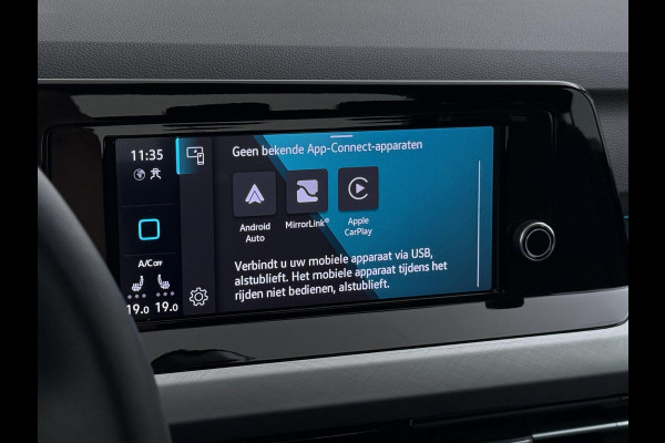 Volkswagen Golf 1.0 eTSI Life Business AUTOMAAT| ADAPTIVE CRUISE CONTROL| STOEL+ STUURVERWARMING| APPLE CARPLAY/ ANDROID AUTO| 18 INCH HOOGLANS ZWARTE VELGEN| BTW| RIJKLAAPRIJS INCL. 12 MND BOVAG GARANTIE