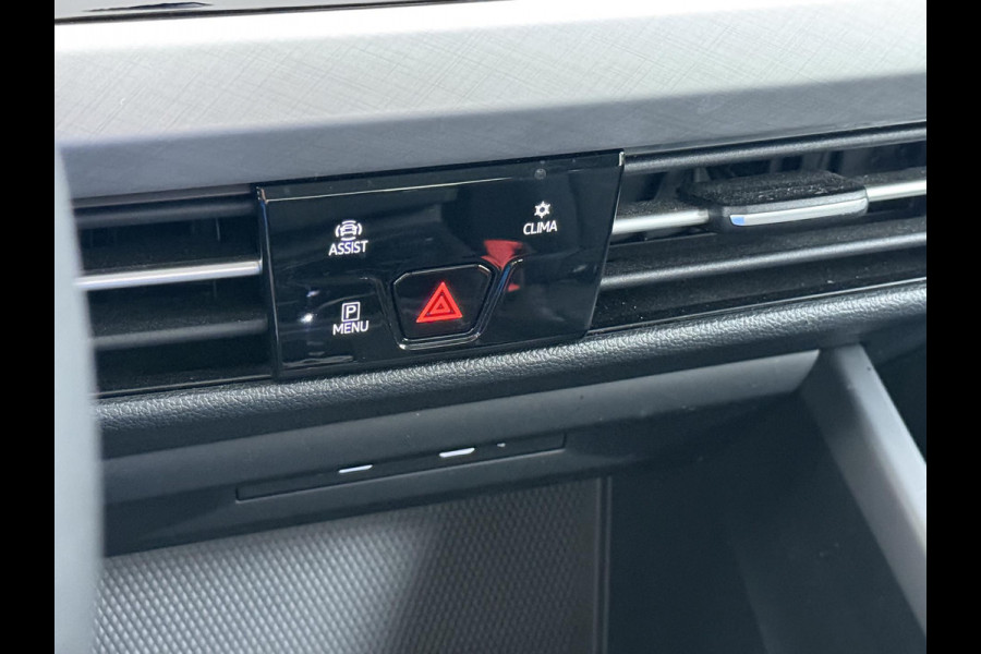 Volkswagen Golf 1.0 eTSI Life Business AUTOMAAT| ADAPTIVE CRUISE CONTROL| STOEL+ STUURVERWARMING| APPLE CARPLAY/ ANDROID AUTO| 18 INCH HOOGLANS ZWARTE VELGEN| BTW| RIJKLAAPRIJS INCL. 12 MND BOVAG GARANTIE