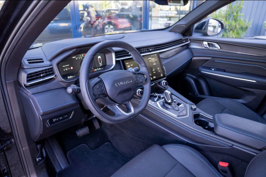 Lynk & Co 01 1.5 261 PK Plugin Hybrid|Prijs rijklaar incl. 12 mnd garantie| Navi Panodak Ledverlichting Keyless ACC Blindspot