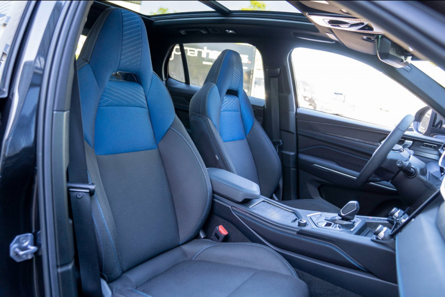 Lynk & Co 01 1.5 261 PK Plugin Hybrid|Prijs rijklaar incl. 12 mnd garantie| Navi Panodak Ledverlichting Keyless ACC Blindspot