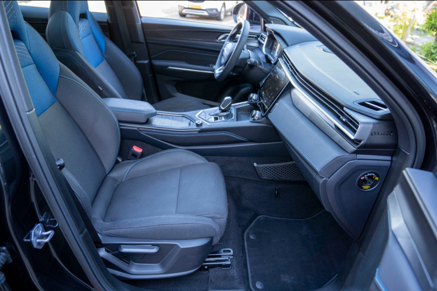 Lynk & Co 01 1.5 261 PK Plugin Hybrid|Prijs rijklaar incl. 12 mnd garantie| Navi Panodak Ledverlichting Keyless ACC Blindspot