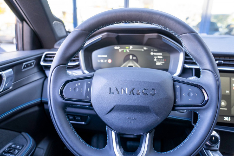 Lynk & Co 01 1.5 261 PK Plugin Hybrid|Prijs rijklaar incl. 12 mnd garantie| Navi Panodak Ledverlichting Keyless ACC Blindspot