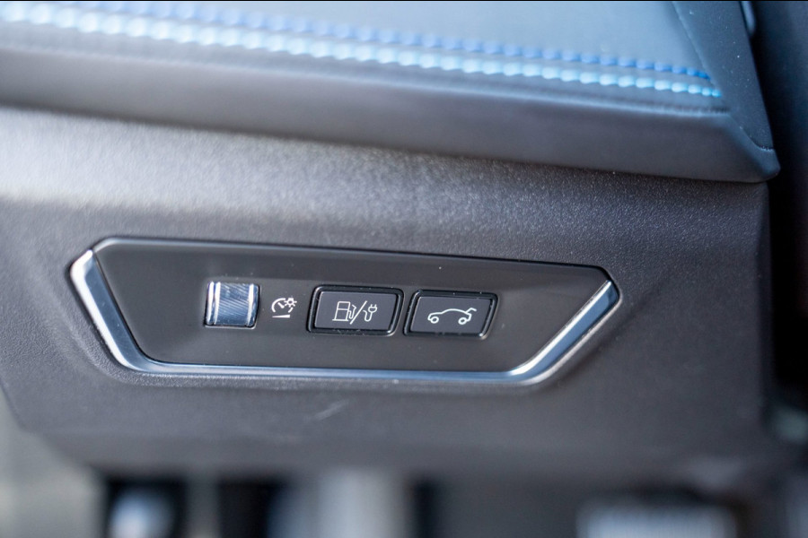 Lynk & Co 01 1.5 261 PK Plugin Hybrid|Prijs rijklaar incl. 12 mnd garantie| Navi Panodak Ledverlichting Keyless ACC Blindspot
