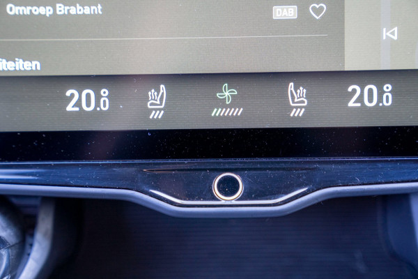 Lynk & Co 01 1.5 261 PK Plugin Hybrid|Prijs rijklaar incl. 12 mnd garantie| Navi Panodak Ledverlichting Keyless ACC Blindspot