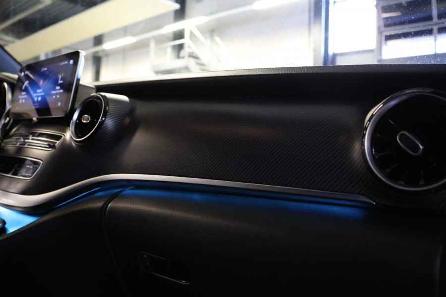 Mercedes-Benz V-Klasse 300d DC | AMG | 4-Matic | 360 Camera | Stoelventilatie | CarPlay | Navigatie | Lederen bekleding | Elek schuifdeuren | LED koplampen | Elek achterklep | DAB | V300 | V300d | Nieuwe APK | Dealer onderhouden