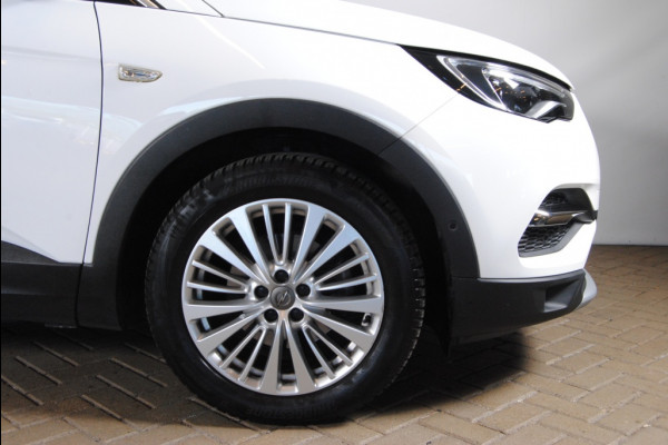 Opel Grandland X 1.2 Turbo Innovation | Carplay | Luxe uitgevoerd | Winterpakket!