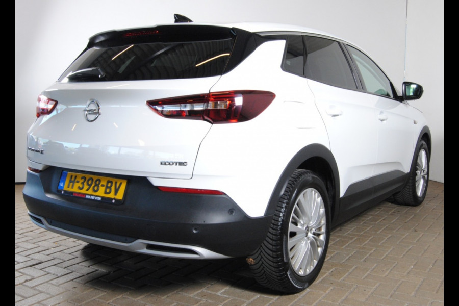 Opel Grandland X 1.2 Turbo Innovation | Carplay | Luxe uitgevoerd | Winterpakket!