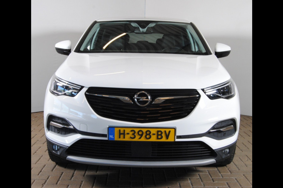 Opel Grandland X 1.2 Turbo Innovation | Carplay | Luxe uitgevoerd | Winterpakket!