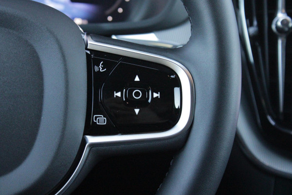Volvo XC60 2.0 T8 Plug-in-hybrid AWD POLESTAR ENGINEERED | PANORAMA SCHUIF/KANTEL DAK | BOWERS & WILKINS PREMIUM SOUND SYSTEM | ELEKTRISCH WEGKLAPBARE TREKHAAK | 360° SURROUND VIEW CAMERA'S | STOEL/STUUR VERWARMING | ELEKTRISCH BEDIENBARE VOORSTOELEN MET GEHEUGEN OP BEIDE VOORSTOELEN | ACHTERBANK VERWARMING | STOEL/STUUR VERWARMING | HEAD UP DISPLAY | NAVIGATIE BY GOOGLE | 21" 5-Y SPAAKS GESMEDEN DIAMOND CUT/BLACK GEPOLIJSTE VELGEN | WIELKAST VERBREDERS |POLESTAR GOUDKLEURIGE ÖHLINS SCHOKDEMPERS | AKEBONO 20" PERFORMANCE REMMEN | POLESTAR VEERPOOTBRUG | APPLE CARPLAY/ANDROID AUTO
