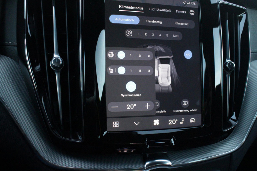 Volvo XC60 2.0 T8 Plug-in-hybrid AWD POLESTAR ENGINEERED | PANORAMA SCHUIF/KANTEL DAK | BOWERS & WILKINS PREMIUM SOUND SYSTEM | ELEKTRISCH WEGKLAPBARE TREKHAAK | 360° SURROUND VIEW CAMERA'S | STOEL/STUUR VERWARMING | ELEKTRISCH BEDIENBARE VOORSTOELEN MET GEHEUGEN OP BEIDE VOORSTOELEN | ACHTERBANK VERWARMING | STOEL/STUUR VERWARMING | HEAD UP DISPLAY | NAVIGATIE BY GOOGLE | 21" 5-Y SPAAKS GESMEDEN DIAMOND CUT/BLACK GEPOLIJSTE VELGEN | WIELKAST VERBREDERS |POLESTAR GOUDKLEURIGE ÖHLINS SCHOKDEMPERS | AKEBONO 20" PERFORMANCE REMMEN | POLESTAR VEERPOOTBRUG | APPLE CARPLAY/ANDROID AUTO