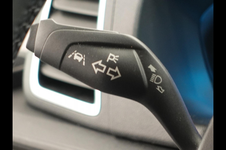 Ford Transit 310 2.0 TDCI L2H2 Trend Automaat Navigatie Airco Bluetooth Camera Cruise Control