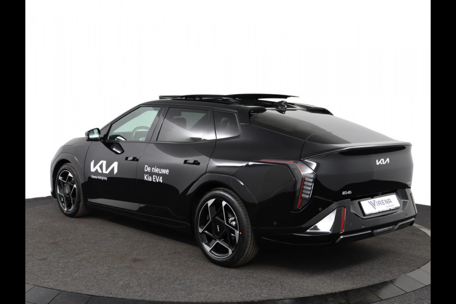Kia EV4 Fastback GT-PlusLine 81.4 kWh - Stoelverwarming/ventilatie - Glazen Schuif-/kanteldak - Elektrisch verstelbare voorstoelen - Dodehoekcamera - Head-up display  - Fabrieksgarantie tot 09-2032