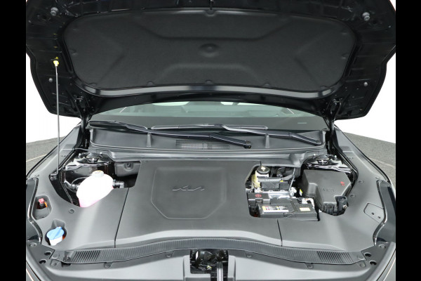 Kia EV4 Fastback GT-PlusLine 81.4 kWh - Stoelverwarming/ventilatie - Glazen Schuif-/kanteldak - Elektrisch verstelbare voorstoelen - Dodehoekcamera - Head-up display  - Fabrieksgarantie tot 09-2032