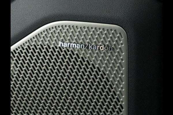 Kia EV4 Fastback GT-PlusLine 81.4 kWh - Stoelverwarming/ventilatie - Glazen Schuif-/kanteldak - Elektrisch verstelbare voorstoelen - Dodehoekcamera - Head-up display  - Fabrieksgarantie tot 09-2032