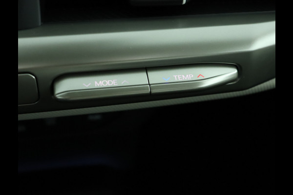 Kia EV4 Fastback GT-PlusLine 81.4 kWh - Stoelverwarming/ventilatie - Glazen Schuif-/kanteldak - Elektrisch verstelbare voorstoelen - Dodehoekcamera - Head-up display  - Fabrieksgarantie tot 09-2032