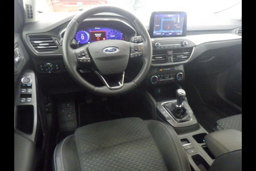 Ford FOCUS Wagon 1.0 EcoBoost Hybrid Titanium X Business | 31250 KM origineel NL | Trekhaak | Navigatie | Stoelverwarming | WORDT VERWACHT!