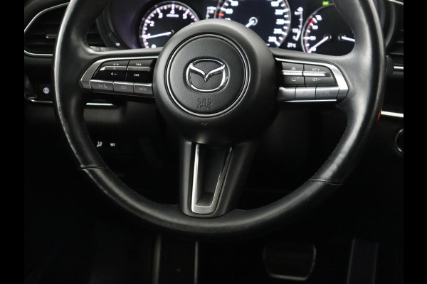 Mazda CX-30 2.0 e-SkyActiv-X M Hybrid Luxury | Leder | Trekhaak | Stoelverwarming | 360 Camera | Head-Up | Carplay | Bose Sound | Stuurverwarming | Navigatie | Keyless | Climate control