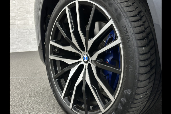 BMW X5 xDrive40i M-Sport | Panorama | 360 Camera | ACC | Laser-LED | Head-Up | Harman-Kardon | Trekhaak | Keyless-Entry | 22 inch | Memory | Leder | Carplay | Dealer Onderhouden | ISO-Glas | Sfeerverlichting | Draadloos Laden |