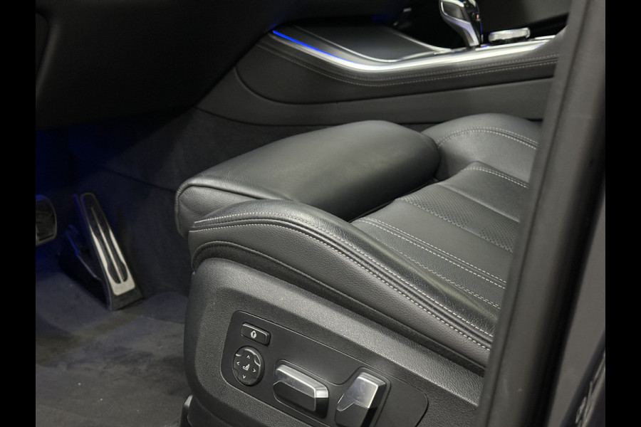 BMW X5 xDrive40i M-Sport | Panorama | 360 Camera | ACC | Laser-LED | Head-Up | Harman-Kardon | Trekhaak | Keyless-Entry | 22 inch | Memory | Leder | Carplay | Dealer Onderhouden | ISO-Glas | Sfeerverlichting | Draadloos Laden |