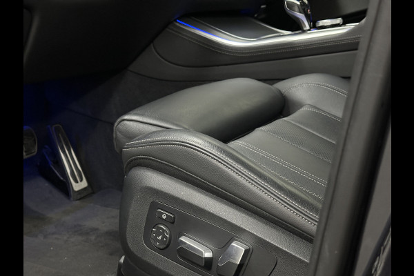 BMW X5 xDrive40i M-Sport | Panorama | 360 Camera | ACC | Laser-LED | Head-Up | Harman-Kardon | Trekhaak | Keyless-Entry | 22 inch | Memory | Leder | Carplay | Dealer Onderhouden | ISO-Glas | Sfeerverlichting | Draadloos Laden |