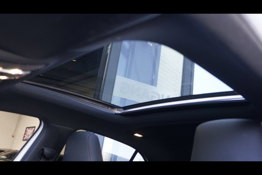 Mercedes-Benz A-Klasse 200 AMG AUTOMAAT-CLIMA-CRUISE-MBUX-NAVIGATIE-PANORAMA-STOELVERWARMING