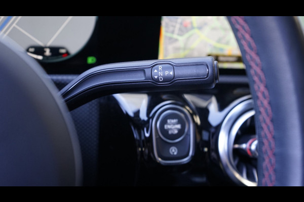 Mercedes-Benz A-Klasse 200 AMG AUTOMAAT-CLIMA-CRUISE-MBUX-NAVIGATIE-PANORAMA-STOELVERWARMING