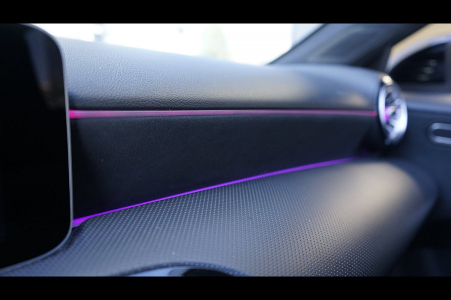 Mercedes-Benz A-Klasse 200 AMG AUTOMAAT-CLIMA-CRUISE-MBUX-NAVIGATIE-PANORAMA-STOELVERWARMING