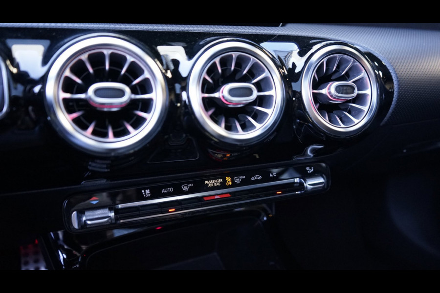 Mercedes-Benz A-Klasse 200 AMG AUTOMAAT-CLIMA-CRUISE-MBUX-NAVIGATIE-PANORAMA-STOELVERWARMING