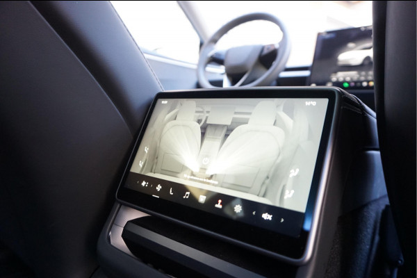 Tesla Model 3 RWD 60 kWh | Model 2025 | FSD via abonnement | Sfeerverlichting | Panoramadak | NL auto | Eerste eigenaar