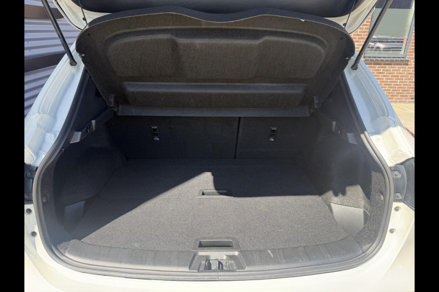 Nissan QASHQAI 1.3 DIG-T Tekna + 2e Eigenaar|Navi|Pano||Cruise|Camera|Carplay|Clima|Stoelverw|N.A.P|APK tot 03-2027