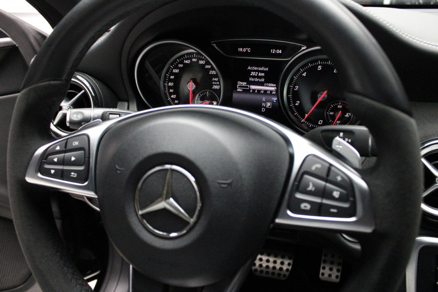 Mercedes-Benz CLA-Klasse Shooting Brake 180 Business Solution AMG Apple Carplay - Alcantara - 18 Inch - Elec Trekhaak