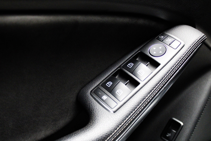 Mercedes-Benz CLA-Klasse Shooting Brake 180 Business Solution AMG Apple Carplay - Alcantara - 18 Inch - Elec Trekhaak