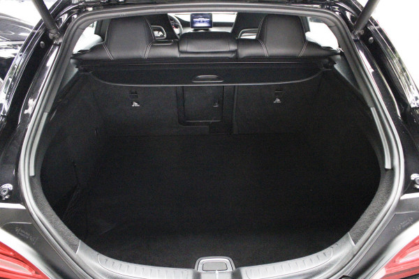 Mercedes-Benz CLA-Klasse Shooting Brake 180 Business Solution AMG Apple Carplay - Alcantara - 18 Inch - Elec Trekhaak